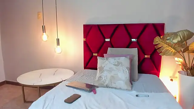 KeimyWilde online show from November 14, 2025, 6:00 pm