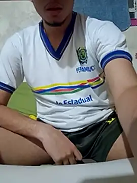 Fernandosafado081 online show from July 9, 2026, 9:47 pm