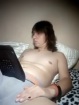 Snapshot of Robbie_78 chatting on August 2, 2026, 2:54 am Robbie 78 online show from August 2, 2026, 2:54 am