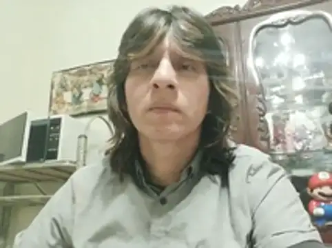 Snapshot of Robbie_78 chatting on July 31, 2026, 12:21 am Robbie 78 online show from July 31, 2026, 12:21 am