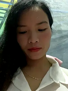 Snapshot of Yunzang chatting on November 2, 2025, 11:32 pm Yunzang online show from November 2, 2025, 11:32 pm