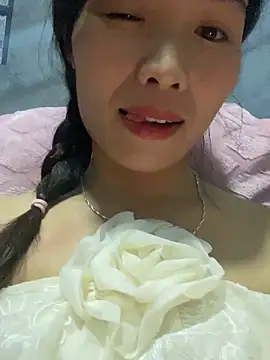 Snapshot of Yunzang chatting on November 2, 2025, 10:42 am Yunzang online show from November 2, 2025, 10:42 am