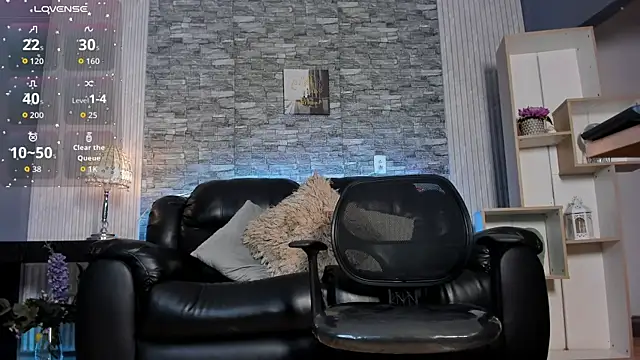 zack joness18 online show from June 20, 2026, 4:17 am
