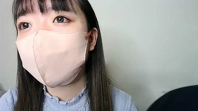 Snapshot of yua_chan00 chatting on December 14, 2025, 1:17 pm yua chan00 online show from December 14, 2025, 1:17 pm