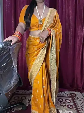 Snapshot of Ritika_janu chatting on November 21, 2025, 5:01 pm Ritika janu online show from November 21, 2025, 5:01 pm