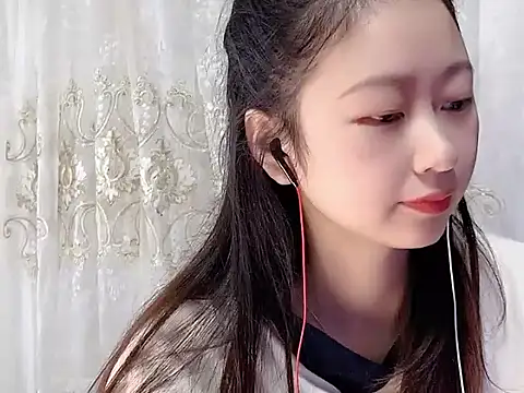 Snapshot of nuannuan35593 chatting on November 7, 2025, 12:10 pm nuannuan35593 online show from November 7, 2025, 12:10 pm