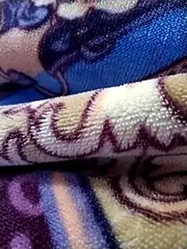 couple-open-enjoy online show from November 15, 2025, 9:02 am