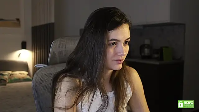 Snapshot of amelie_shine chatting on November 26, 2025, 11:32 am amelie shine online show from November 26, 2025, 11:32 am