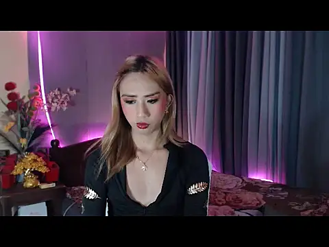 Snapshot of SanyaCumSlot chatting on November 4, 2025, 1:42 am SanyaCumSlot online show from November 4, 2025, 1:42 am