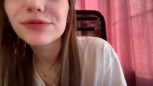 Snapshot of AliceStacy chatting on October 26, 2025, 9:53 am AliceStacy online show from October 26, 2025, 9:53 am