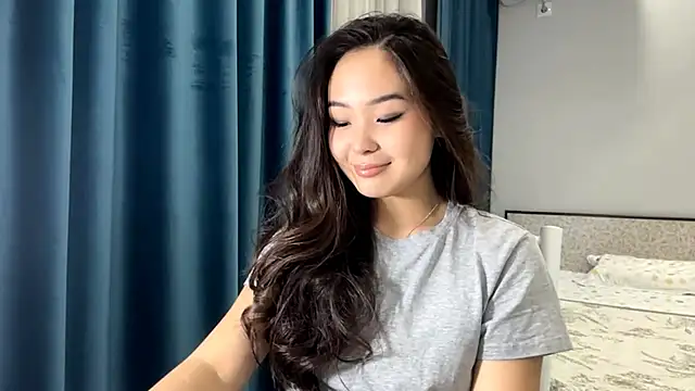 Snapshot of SupremeDividend chatting on November 10, 2025, 2:44 pm SupremeDividend online show from November 10, 2025, 2:44 pm