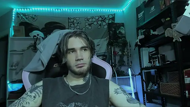 Go V Cs online show from November 15, 2025, 7:40 pm