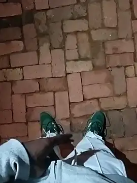 younggblackkCOCK19 online show from May 29, 2026, 8:59 pm