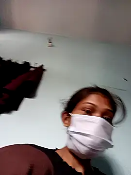 Snapshot of mona-33 chatting on October 27, 2025, 5:41 am mona-33 online show from October 27, 2025, 5:41 am