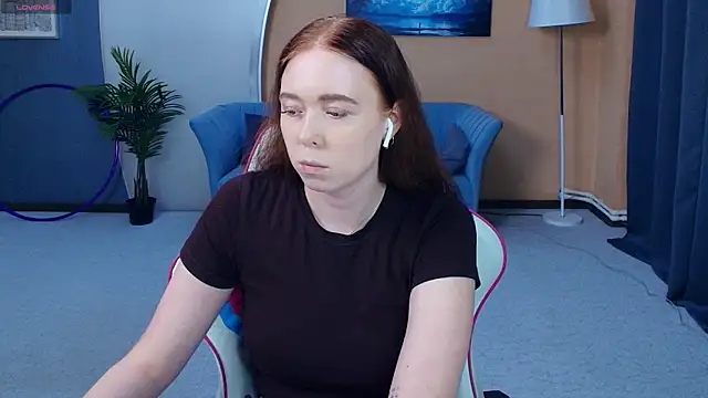 AddieOsler online show from June 17, 2026, 7:35 pm