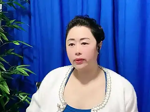 Snapshot of yaoyao22678 chatting on October 28, 2025, 4:24 am yaoyao22678 online show from October 28, 2025, 4:24 am