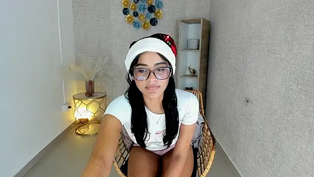 Snapshot of lizzakennedy chatting on December 4, 2025, 12:04 pm lizzakennedy online show from December 4, 2025, 12:04 pm