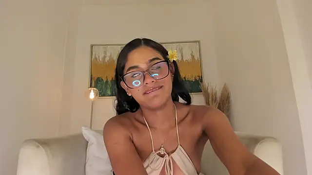 lizzakennedy online show from July 25, 2026, 4:35 pm