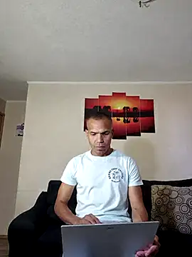 Jonnes-z online show from December 14, 2025, 11:21 pm