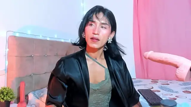 Snapshot of nahomi28_ chatting on December 14, 2025, 8:03 pm nahomi28 online show from December 14, 2025, 8:03 pm