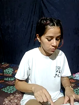 Snapshot of ass_virgin_culo chatting on October 27, 2025, 10:38 am ass virgin culo online show from October 27, 2025, 10:38 am