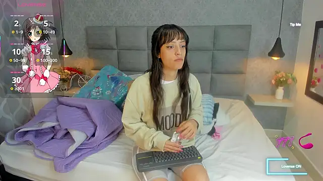 Luna Bella3 online show from February 21, 2026, 11:23 am