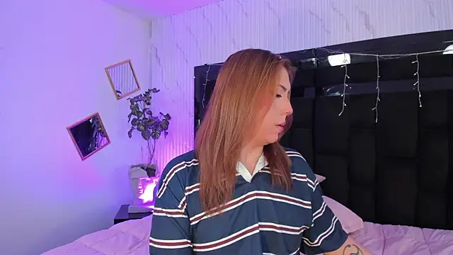 Snapshot of JanneBlossom_ chatting on March 14, 2026, 10:38 pm JanneBlossom online show from March 14, 2026, 10:38 pm