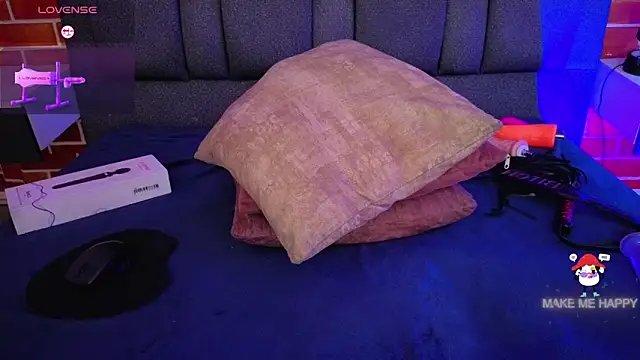 Snapshot of ghostwomaan chatting on February 14, 2026, 12:27 pm ghostwomaan online show from February 14, 2026, 12:27 pm