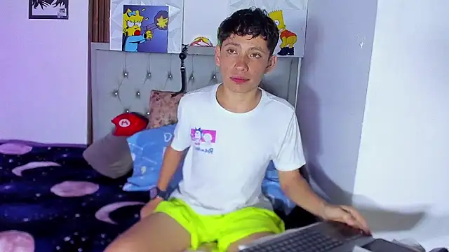 Snapshot of the_boy_king016 chatting on November 2, 2025, 10:09 am the boy king016 online show from November 2, 2025, 10:09 am