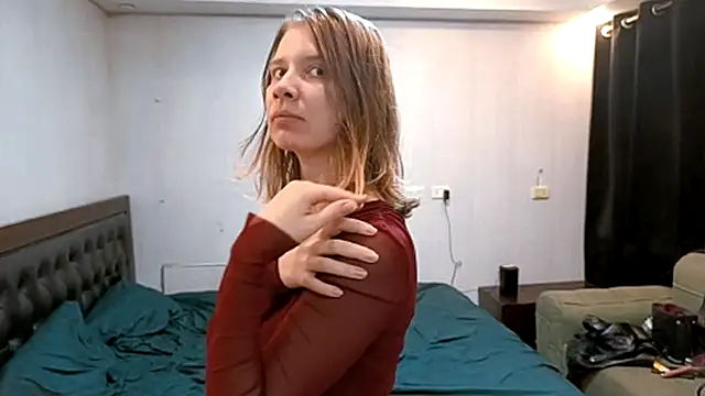 MargaretFairy online show from October 29, 2025, 9:03 pm