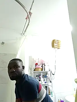 Snapshot of shoodly99 chatting on November 12, 2025, 2:15 am shoodly99 online show from November 12, 2025, 2:15 am