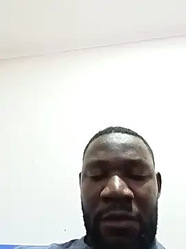 Snapshot of shoodly99 chatting on November 25, 2025, 2:23 am shoodly99 online show from November 25, 2025, 2:23 am