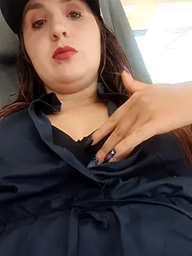 Snapshot of Alyah_1-2 chatting on November 30, 2025, 5:14 pm Alyah 1-2 online show from November 30, 2025, 5:14 pm