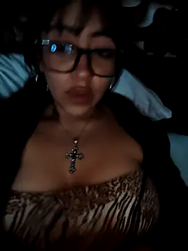 mangodizzy online show from November 16, 2025, 7:24 am