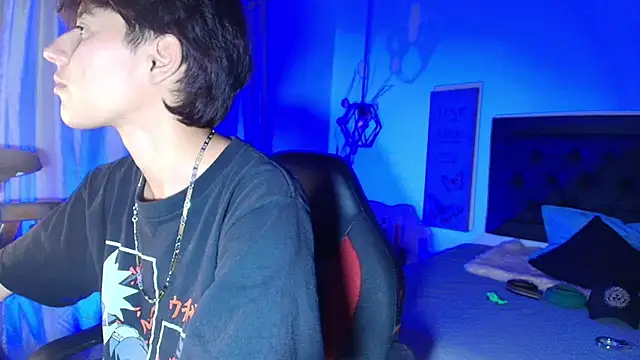 Ghost  Girl  online show from November 7, 2025, 3:44 am