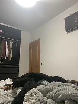 Dondeloquieras4 online show from February 14, 2026, 12:44 am