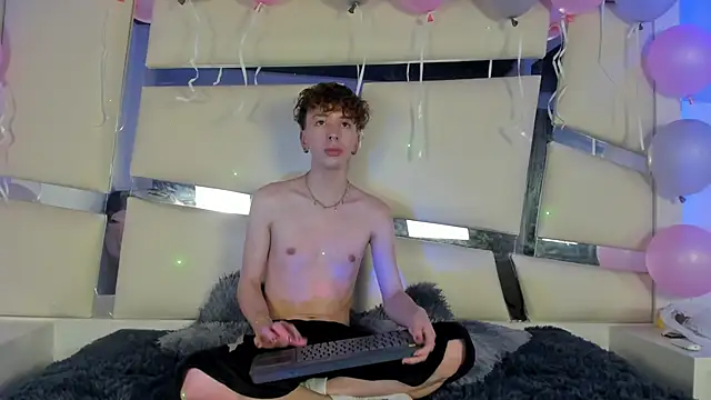 Snapshot of Genesis_ask chatting on November 8, 2025, 11:19 pm Genesis ask online show from November 8, 2025, 11:19 pm