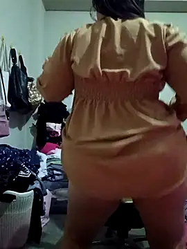 Snapshot of Angie_milf50 chatting on November 9, 2025, 3:32 am Angie milf50 online show from November 9, 2025, 3:32 am