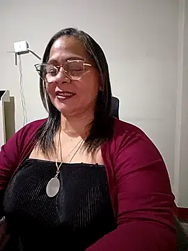 Angie milf50 online show from May 6, 2026, 3:10 am