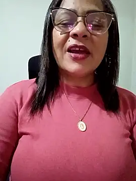 Snapshot of Angie_milf50 chatting on December 14, 2025, 3:24 am Angie milf50 online show from December 14, 2025, 3:24 am