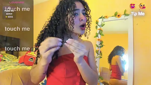 Keniia rizz online show from May 12, 2026, 5:30 pm