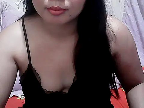 Snapshot of MahusaynaPiinay chatting on June 24, 2026, 1:37 am MahusaynaPiinay online show from June 24, 2026, 1:37 am