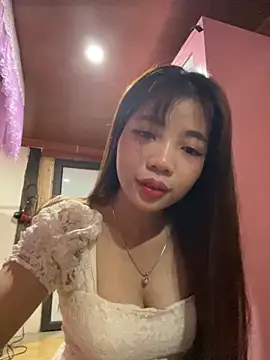 Zlienr023 online show from November 1, 2025, 11:42 pm