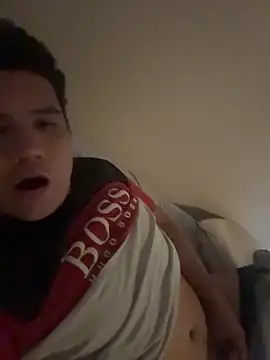 Snapshot of Ulkht chatting on April 12, 2026, 12:25 am Ulkht online show from April 12, 2026, 12:25 am