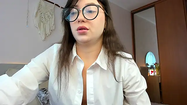 Snapshot of Rita_Moonlight chatting on March 26, 2026, 6:11 am Rita Moonlight online show from March 26, 2026, 6:11 am