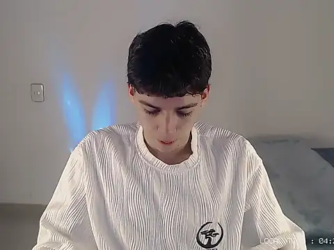 Sett 01 online show from November 8, 2025, 9:29 pm