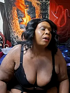 veronicasteel73 online show from December 15, 2025, 7:47 am