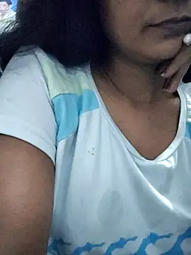 Hot-Rubyy online show from July 18, 2026, 6:16 pm