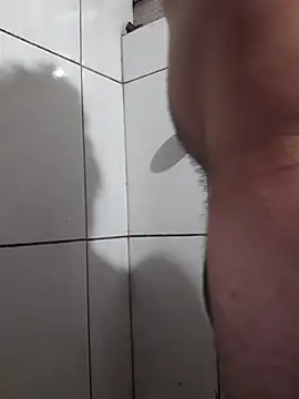 Snapshot of AlanMargin chatting on December 18, 2025, 8:56 pm AlanMargin online show from December 18, 2025, 8:56 pm