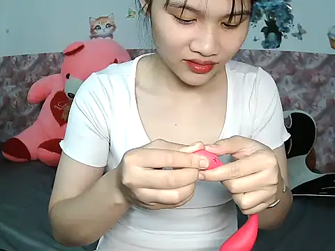 Snapshot of zubu_202 chatting on November 23, 2025, 1:10 pm zubu 202 online show from November 23, 2025, 1:10 pm